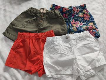 pantaloni corti tg.98