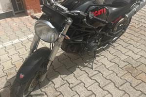 Ducati Monster 600 - 2000