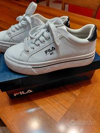 Sneakers donna FILA nr.36