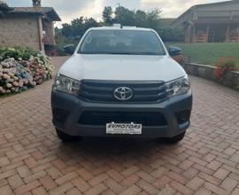 Toyota Hilux 2.4 D-4D 4WD 4 porte Double Cab Loung