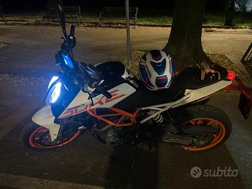 KTM Duke 390