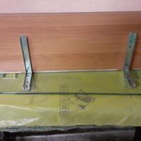 Coppia di mensole in legno