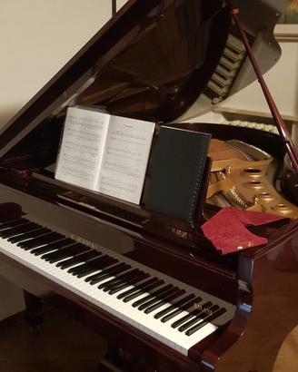 pianoforte a coda Kawai