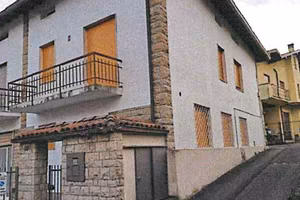 Immobile in asta di 289 m² con 4 locali a Ponteran