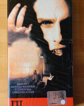INTERVISTA COL VAMPIRO 