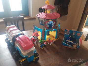 Set di giocattoli originali Paw Patrol come nuovi