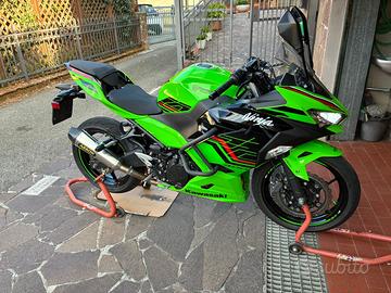 Kawasaki ninja 400