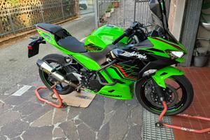 Kawasaki ninja 400