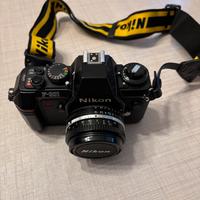 Macchina fotografica Nikon F 301