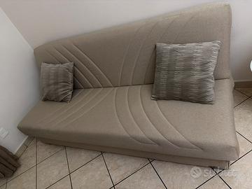 Divano letto contenitore con schienale abbattibile