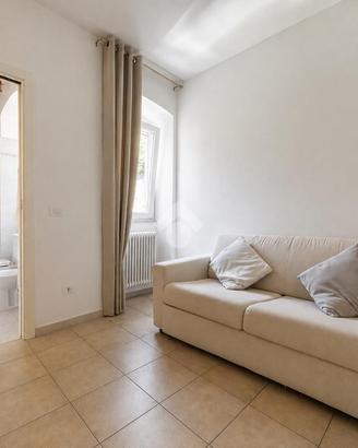 2 LOCALI A LERICI