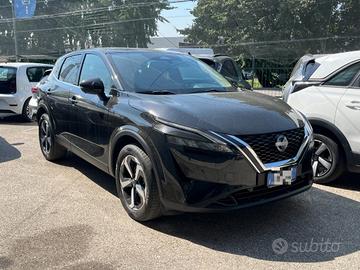 NISSAN Qashqai MHEV 140 CV N-Connecta Autocarro
