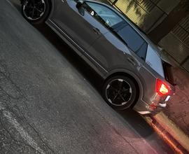 Audi q2 2.0 190cv s line tettuccio apribile