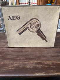 Asciugacapelli AEG