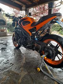 Speed triple 1050