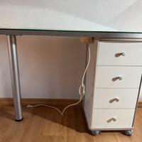 Tavolo onicotecnica unghie
