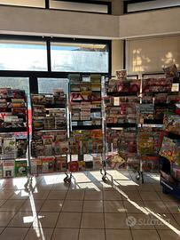 Carrelli espositivi per quotidiani