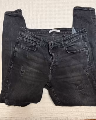 Jeans strappati uomo Zara