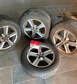 cerchi in lega più gomme invernali al 30%