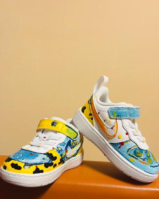 Scarpe Nike dipinte a mano