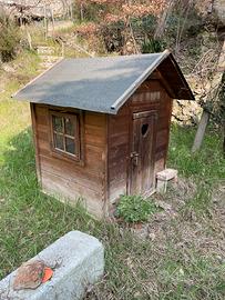Casetta di legno per bambini da giardino