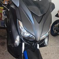 Yamaha X-Max 250 - 2016