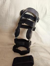 tutore ginocchio sinistro Donjoy Armor  taglia M