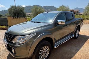 Mitsubishi L200 2.3 DID 4x4 180cv Gancio Traino