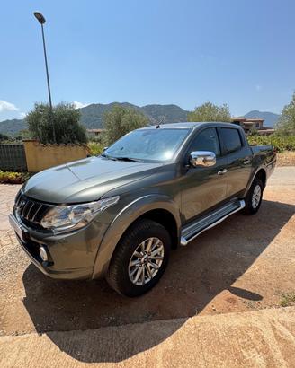 Mitsubishi L200 2.3 DID 4x4 180cv Gancio Traino