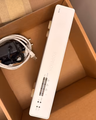 Sophos XG 105 - Firewall con alimentatore