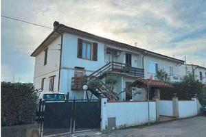 Immobile con Giardino