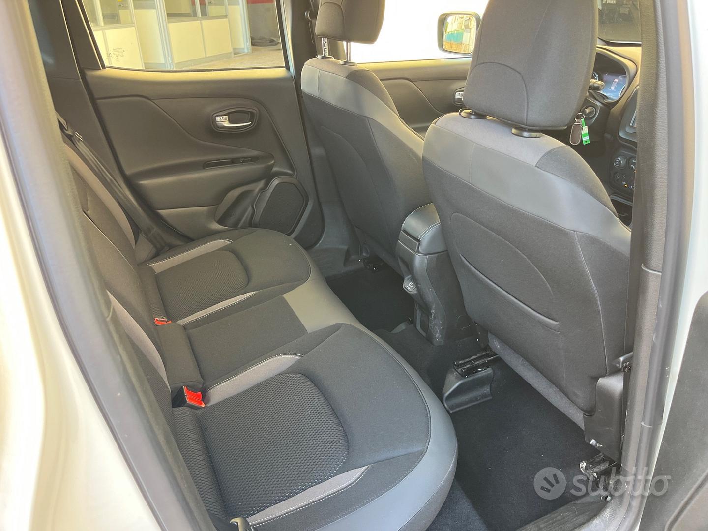 Jeep Renegade 2022 photo 4