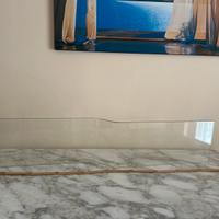 Mensola in cristallo