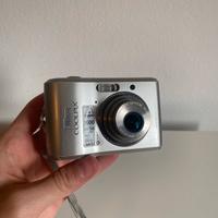 Nikon Coolpix L16 grigia