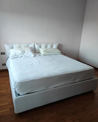 Letto matrimoniale king size