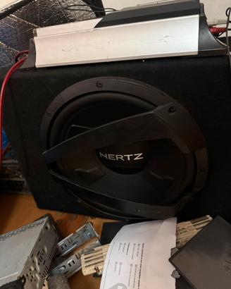 Subwoofer auto
