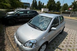 Toyota Yaris 5 porte NEOPATENTATI
