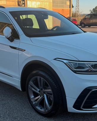 Volkswagen Tiguan 2.0 TDI 200 CV SCR DSG 4MOTION R