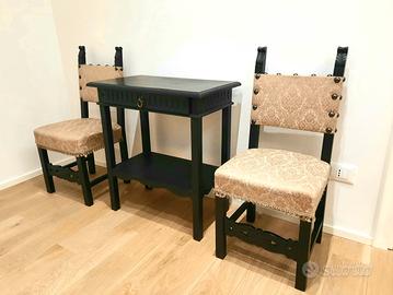 Gruppo di 4 sedie e tavolino originali anni ‘20