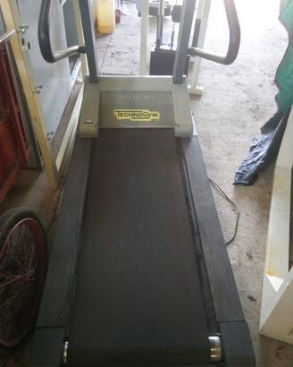 Tapis Roulant Technogym XT 600