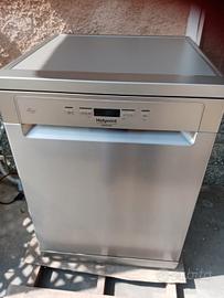 lavastoviglie Hotpoint Ariston