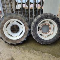 cerchi trattore r24 attacco fiat