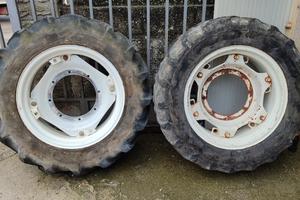 cerchi trattore r24 attacco fiat