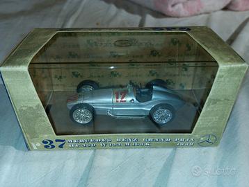 brumm 1:43 r37 mercedes w154