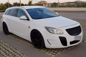 Opel Insignia 2.8 V6 OPC 325cv manuale