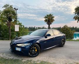 Alfa Romeo Giulia Super 2.2 180 cv AT8
