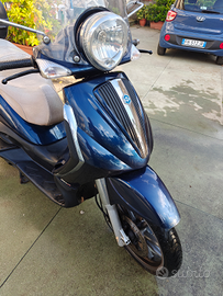Piaggio Beverly 400