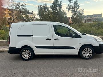 Citroen berlingo van L2