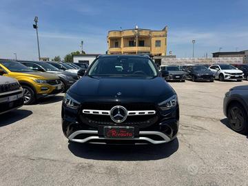 MERCEDES-BENZ GLA 200 d Automatic Progressive Ad