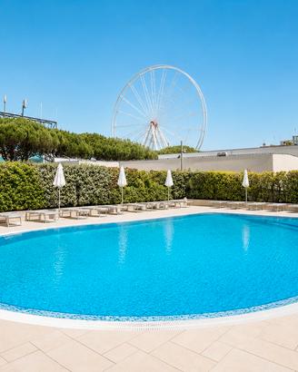 Appartamento con piscina su Piazza Casabianca
